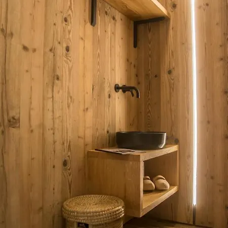 Kouty Apartment *