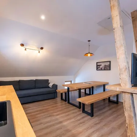 Kouty Apartment *