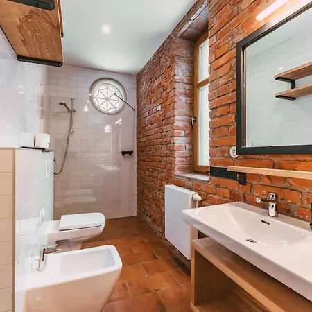 Kouty Apartment